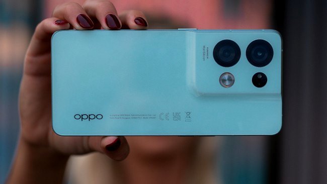 OPPO Reno 8