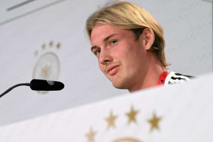 Julian Brandt, centrocampista alemán