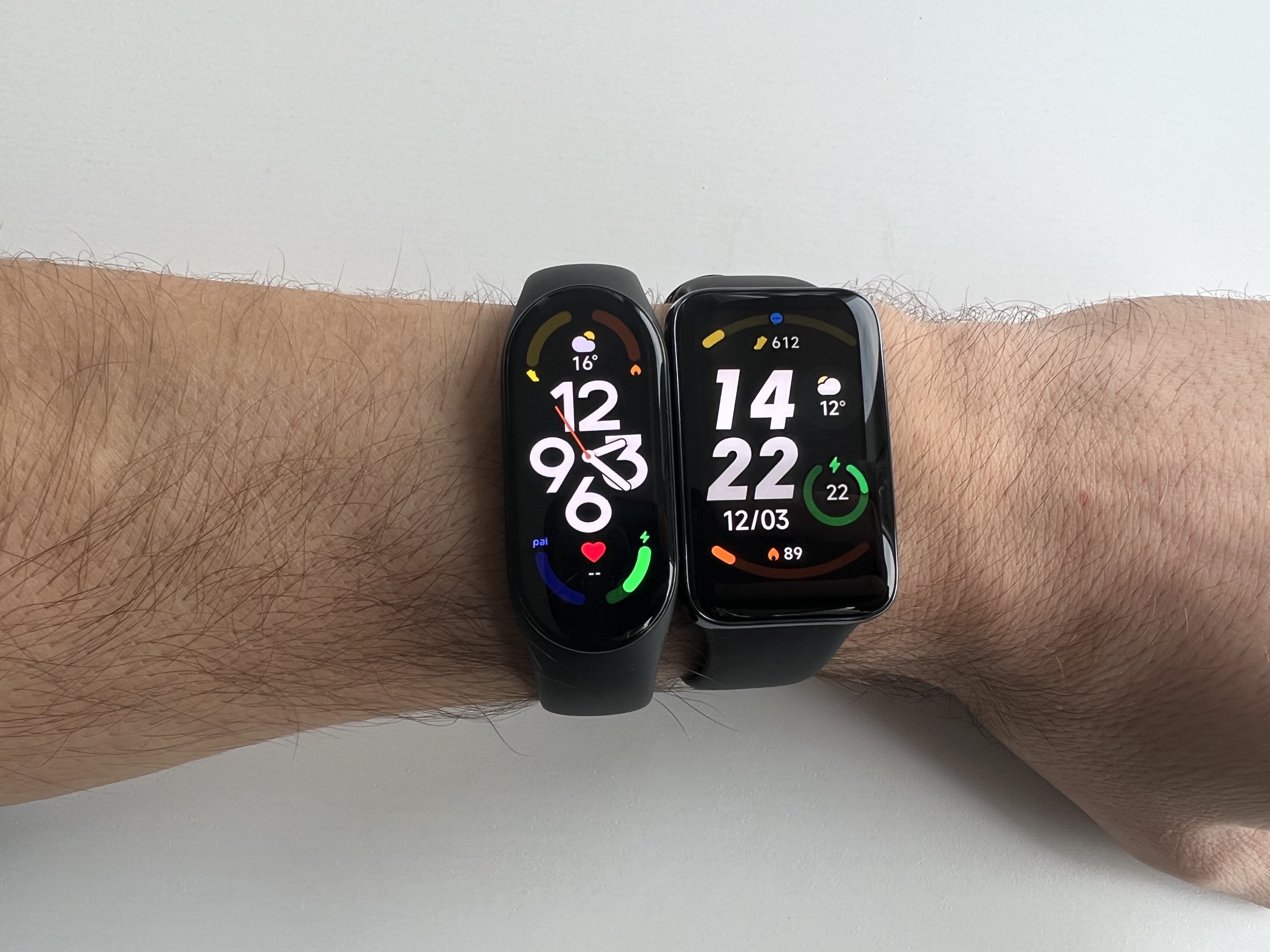 Xiaomi Smart Band 7 (izquierda) y Xiaomi Smart Band 7 Pro (derecha)